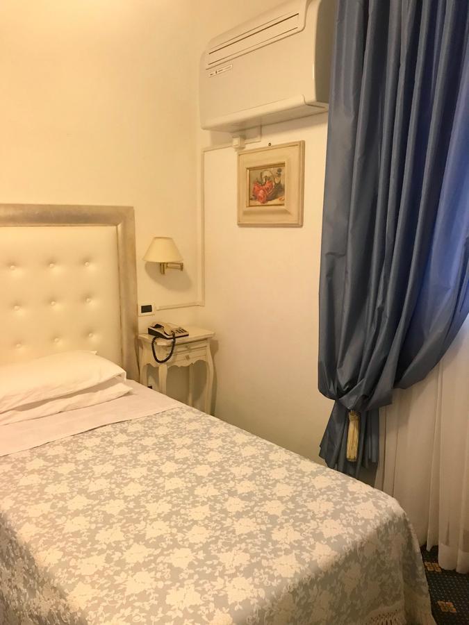Hotel Tirreno Φόρτε ντε Μάρμι Εξωτερικό φωτογραφία